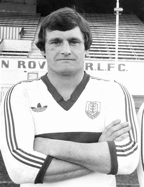 phil lowe hull kr